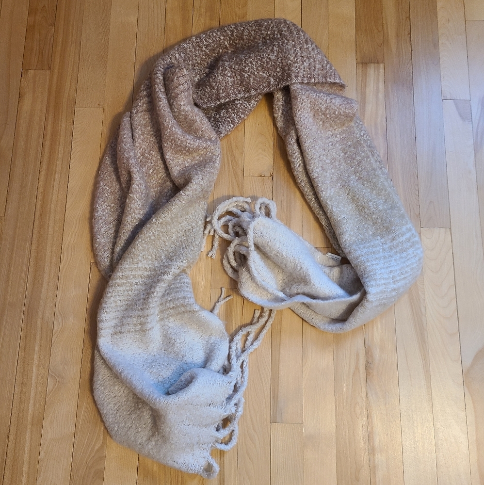 Mer-Sea Ombré Scarf